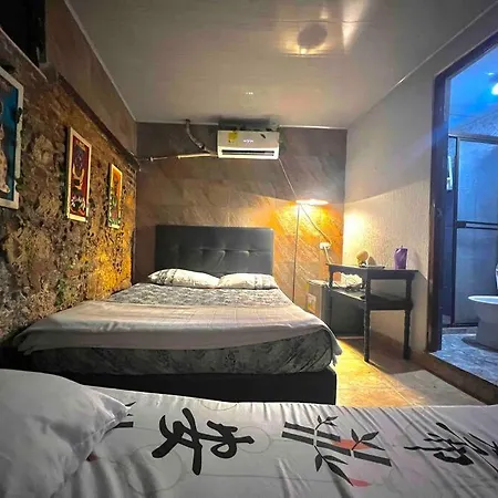 Habitacion Privada Totalmente Equipada En Getsemani